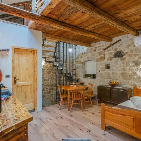 The Old Stable 1861 Villa Imotski Exterior photo