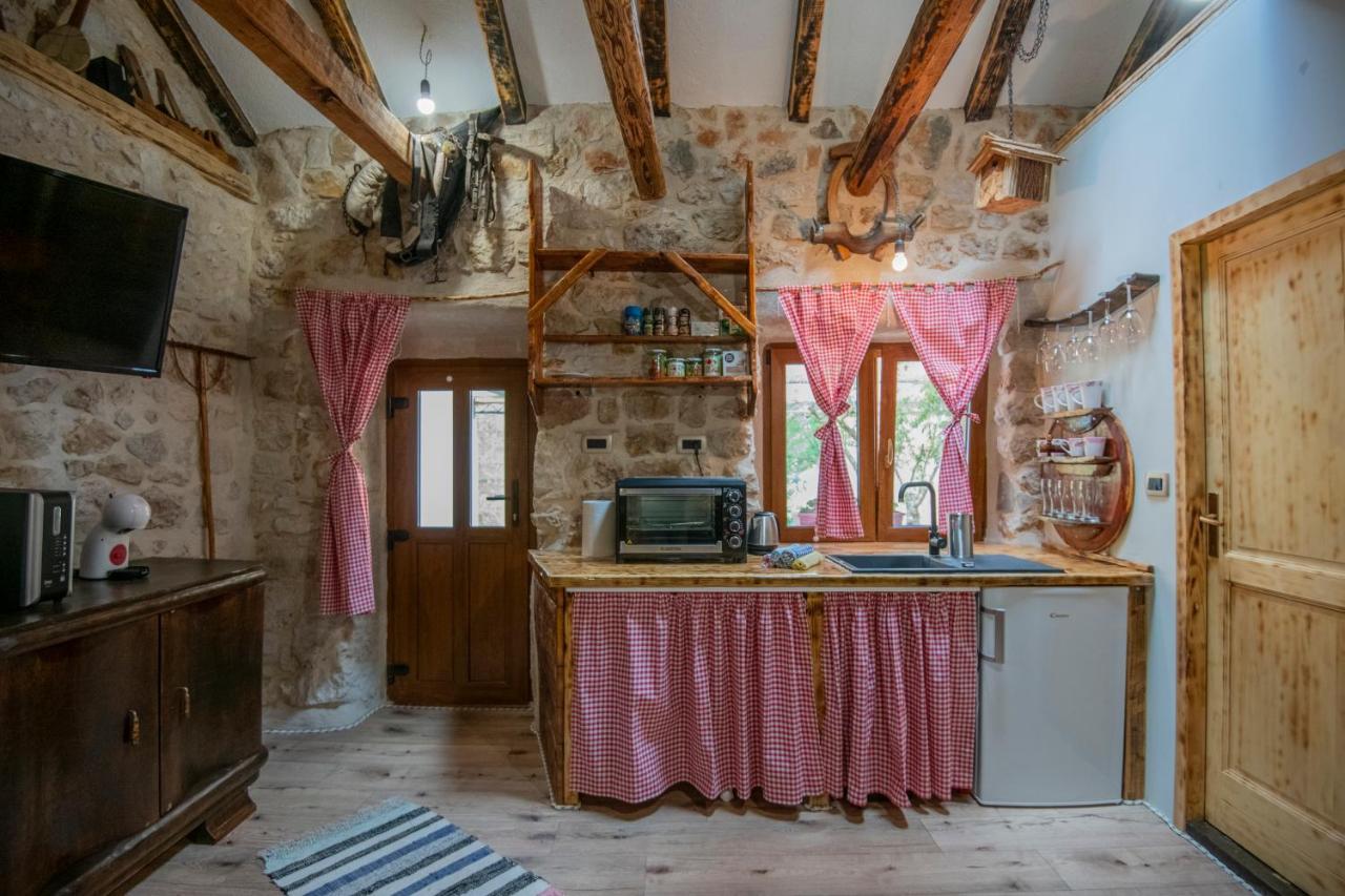 The Old Stable 1861 Villa Imotski Exterior photo